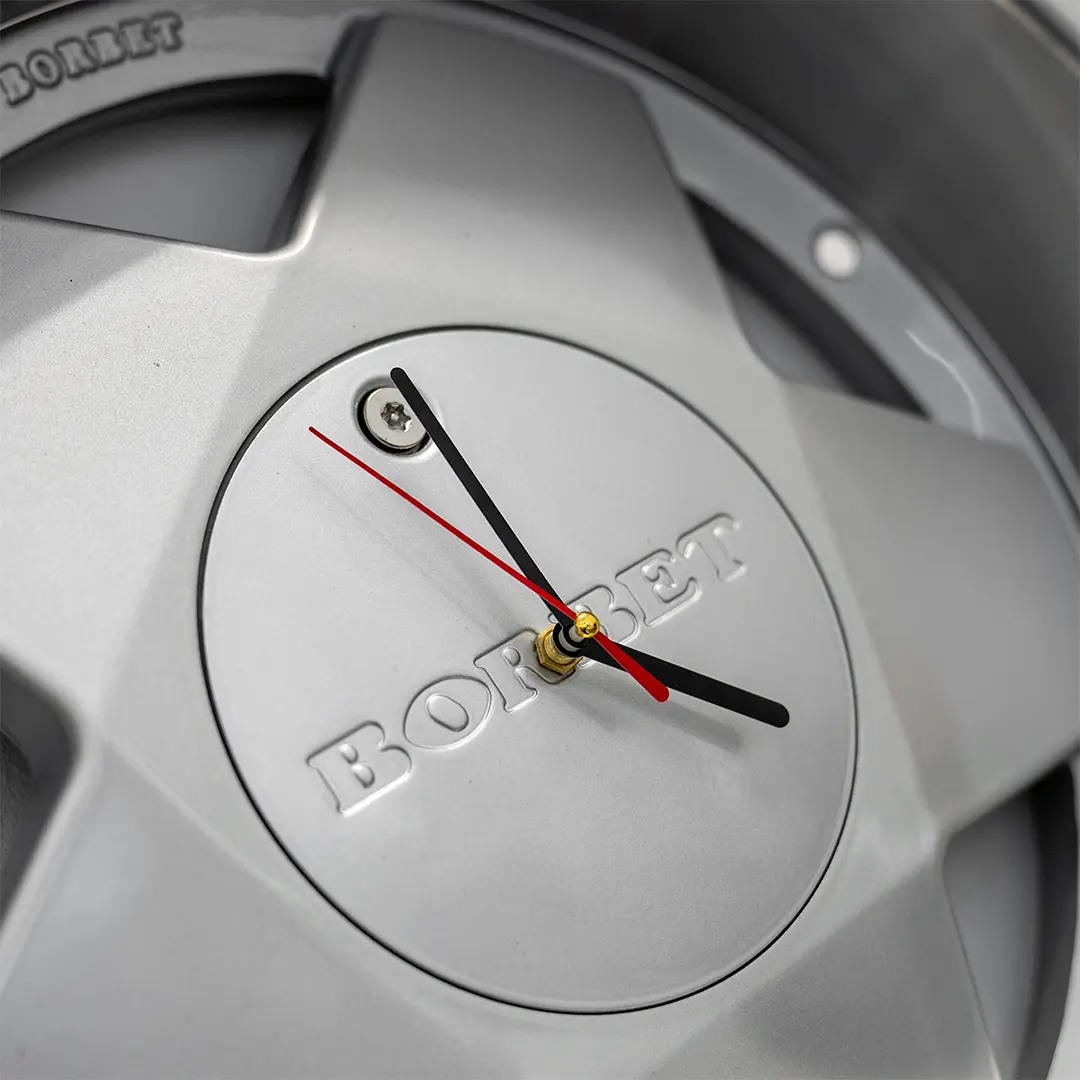 BORBET-A-Rad-Wanduhr_Detail